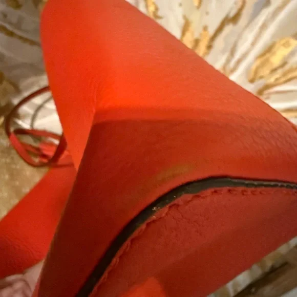 Tory Burch McGraw - Picture 5 of 12